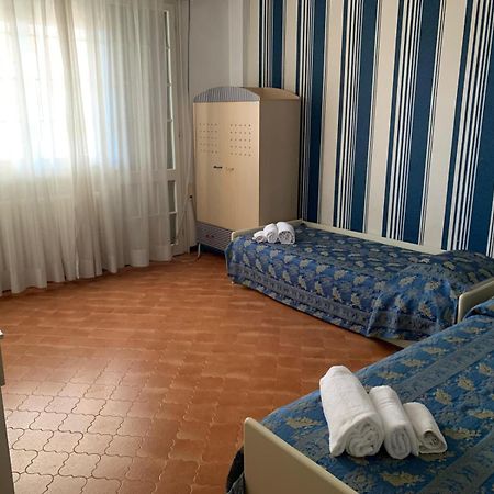ריצ'יונה Hotel Panoramic מראה חיצוני תמונה